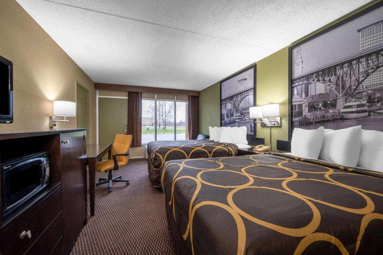 Готель Super 8 By Wyndham Perrysburg-Toledo Екстер'єр фото